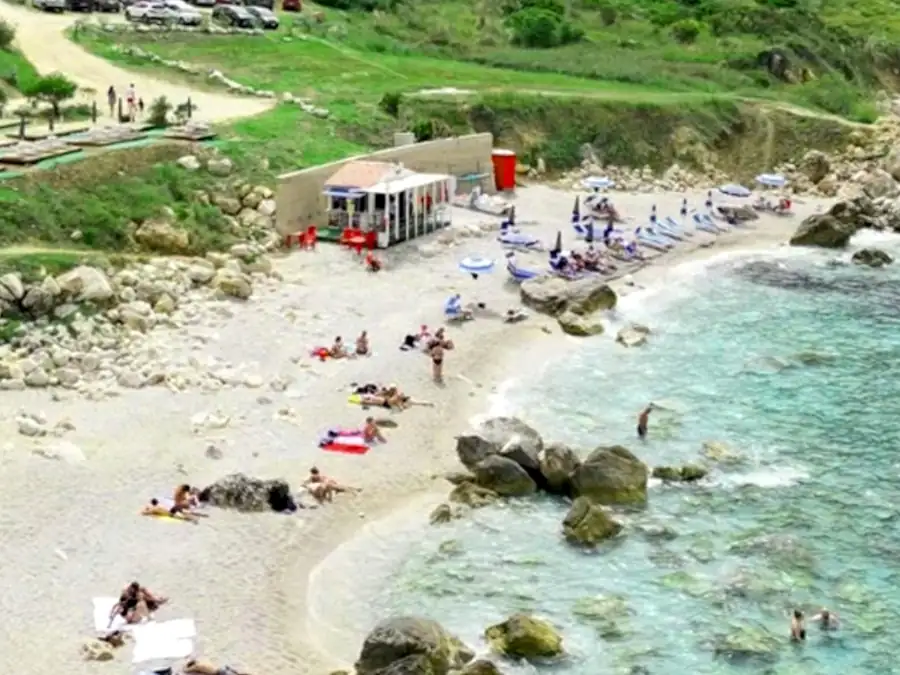 Ingresso alla Riserva dello Zingaro a piedi